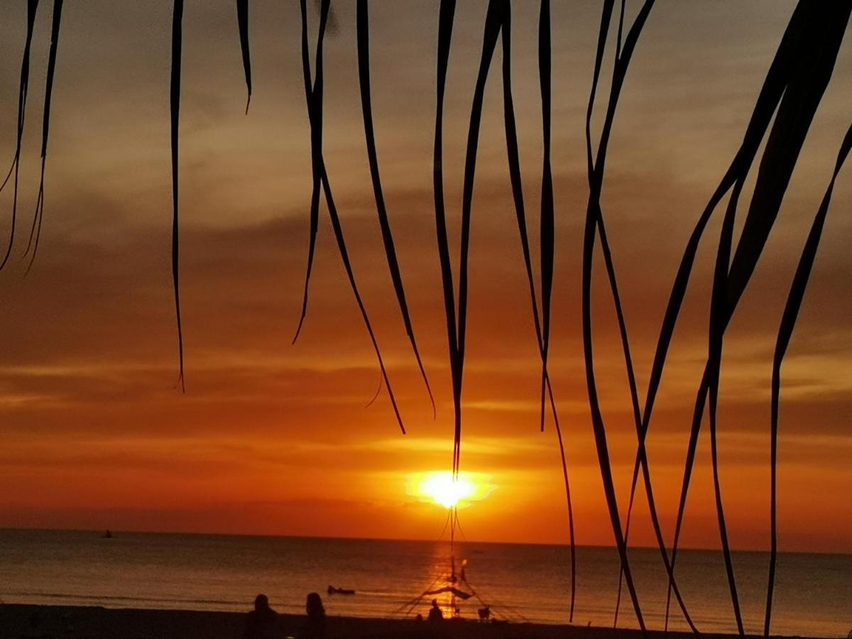 Sulu Sunset Beach Resort Nauhang Exteriér fotografie