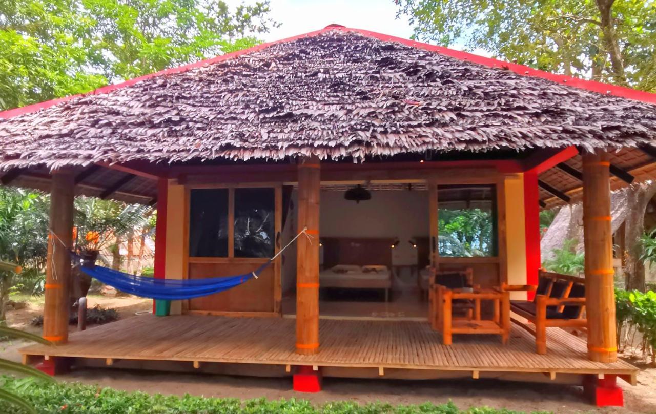 Sulu Sunset Beach Resort Nauhang Exteriér fotografie