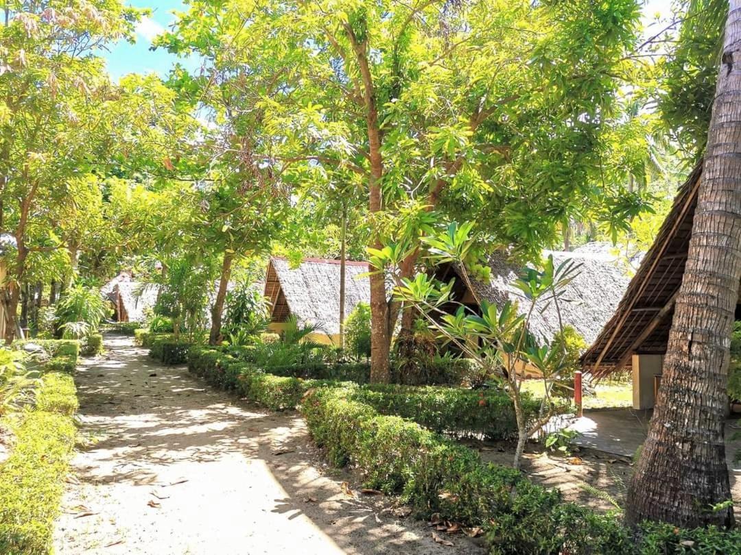 Sulu Sunset Beach Resort Nauhang Exteriér fotografie