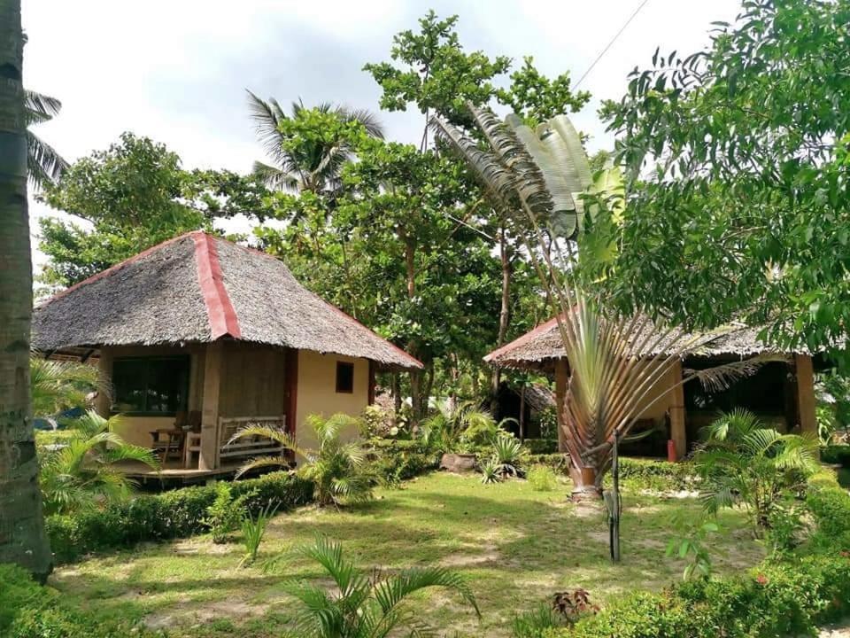 Sulu Sunset Beach Resort Nauhang Exteriér fotografie