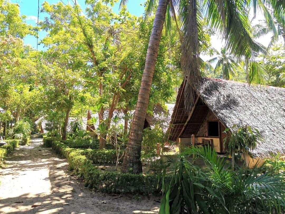 Sulu Sunset Beach Resort Nauhang Exteriér fotografie